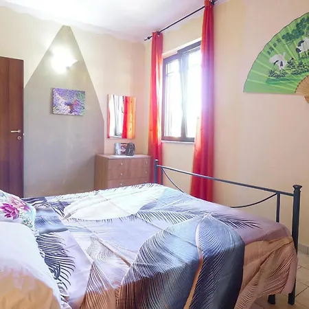 2 Bedroom In Marina Di *